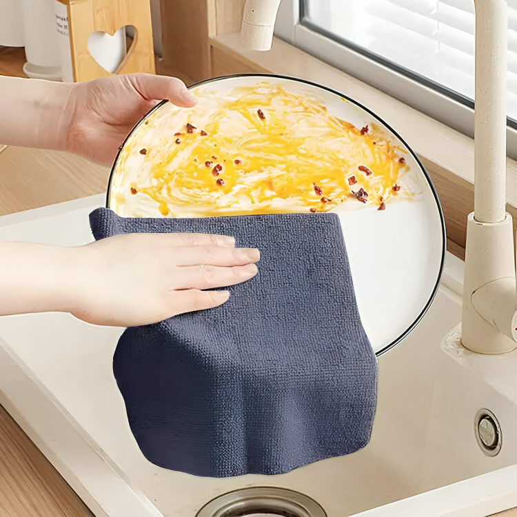 SpotlessPro™ | Moeiteloos schoonmaken met elk veegje!