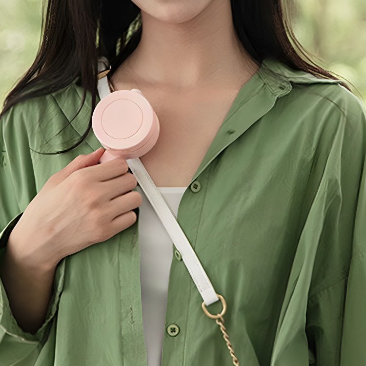 1 + 1 GRATIS VANDAAG | BreezeClip⢠| Jouw draagbare oplossing voor onmiddellijke koeling!