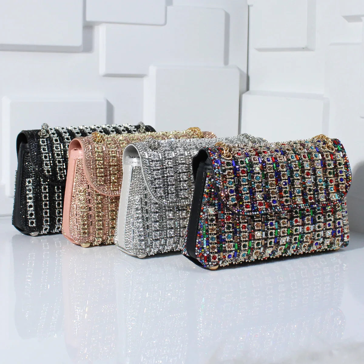 DazzleClutch™ | Avondtas met strass-versiering voor vrouwen