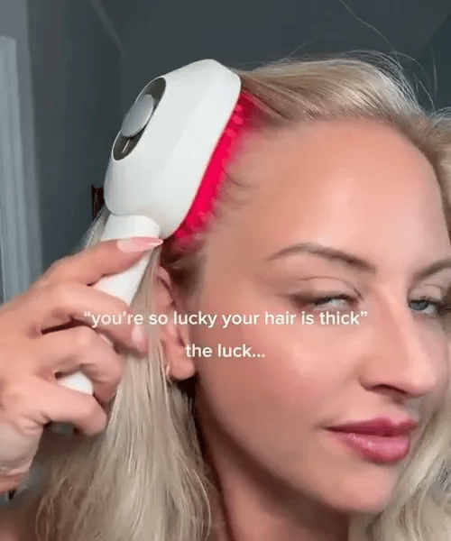TIJDELIJK 50% KORTING  RevitaBrush™ - 4-in-1 Haarherstelborstel