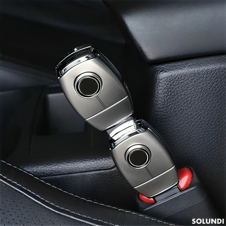 1 + 1 GRATIS VANDAAG | SeatSecure™️ - Bescherm je dierbaren tegen auto-ongelukken!