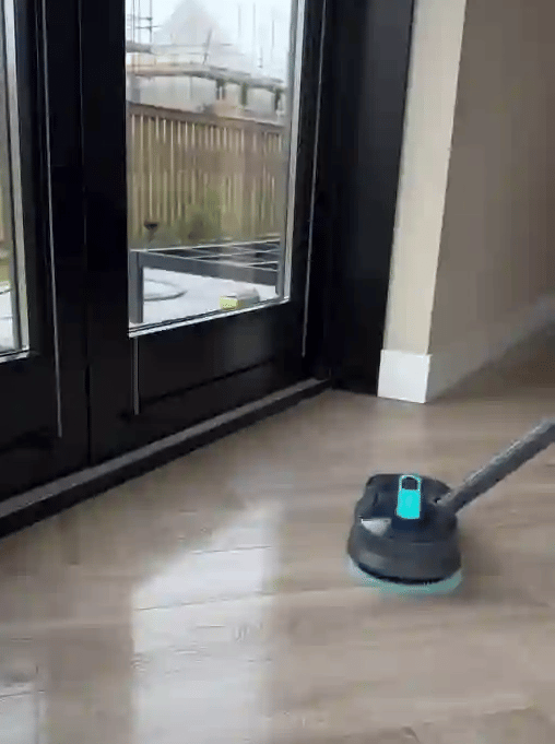 TIJDELIJK 50% KORTING  SprayMop™ - Swift Sweep