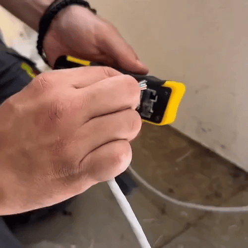 TIJDELIJK 50% KORTING  CableForge™ - Netwerkkabel Krimptang