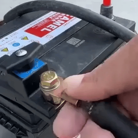 1 + 1 GRATIS VANDAAG  BatteryGuard™ - Scheidingsschakelaar