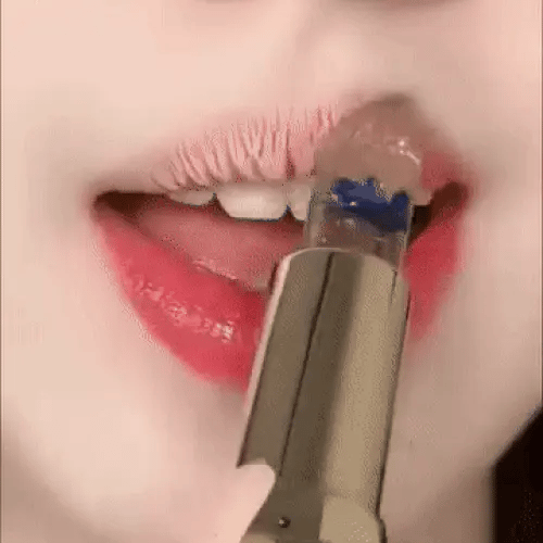 1 + 1 GRATIS VANDAAG  LustraLip™