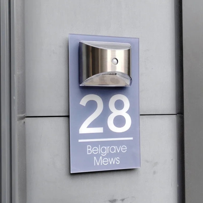 GlowHome™ | Gepersonaliseerde Moderne Solar Deurplaat