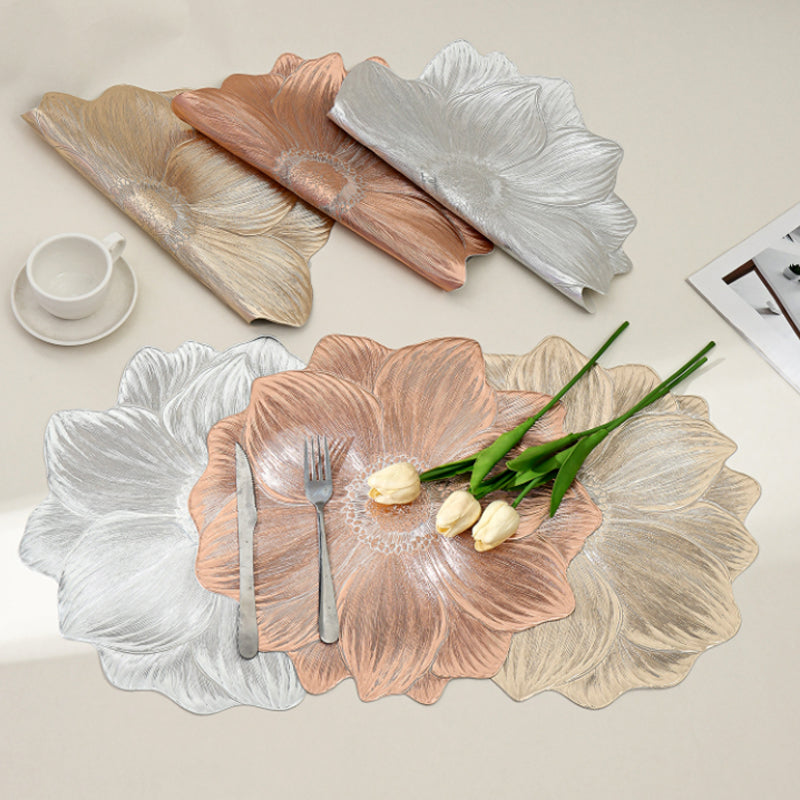 2 + 2 GRATIS VANDAAG | LotusMat™ | Breng verfijning naar je eettafel!