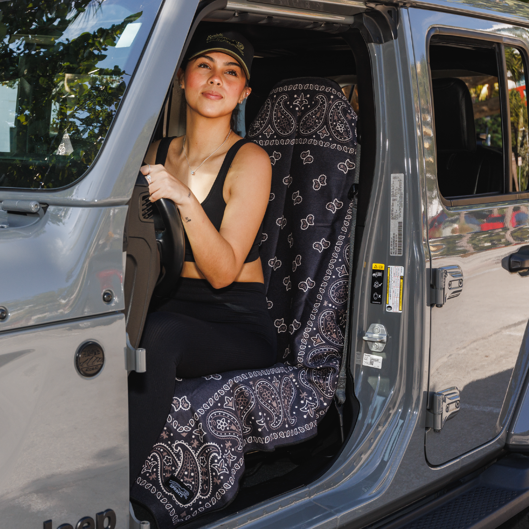 TIJDELIJK 50% KORTING | SeatWrap™ – Autostoelhoes Handdoek