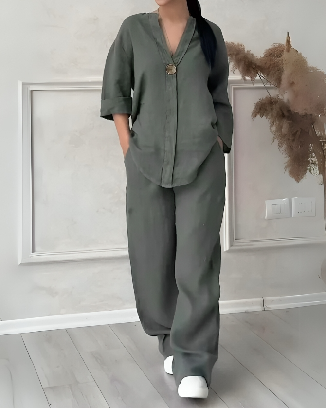Yara™ | Elegante linnen set voor dames