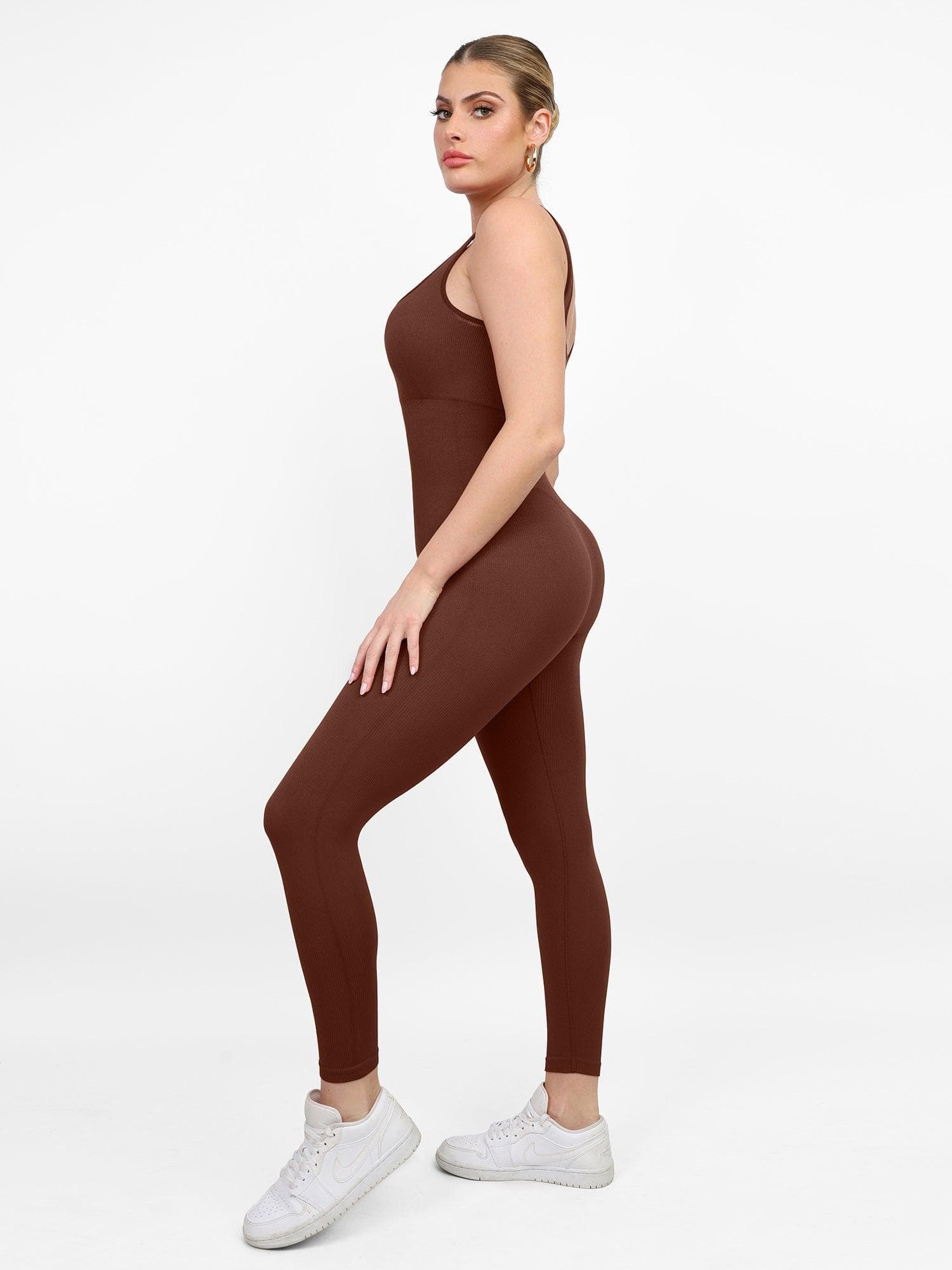TIJDELIJK 50% KORTING | SculptFit™ | Naadloze shapewear sport jumpsuit