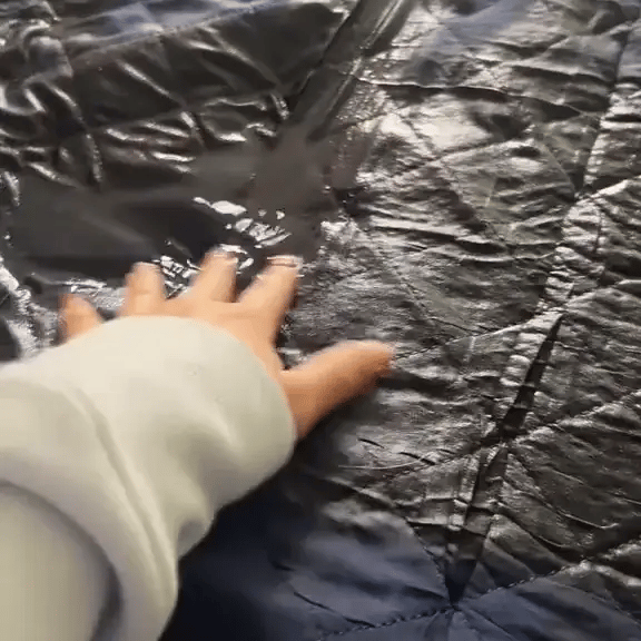 TIJDELIJK 50% KORTING  DryShield™ - Waterdichte bescherming